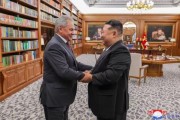 万年历表金正恩会见绍伊古 称将继续支持俄对乌行动