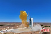 万年历表我国首颗地球物理场探测业务卫星“张衡一号”02星成功发射